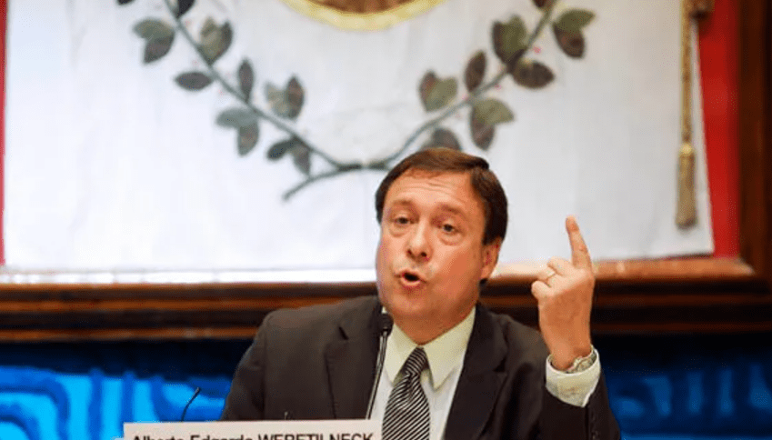 Weretilneck frena el desfinanciamiento de Milei a bomberos&nbsp;voluntarios