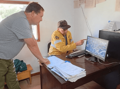 Weretilneck presente en los incendios de El&nbsp;Bolsón