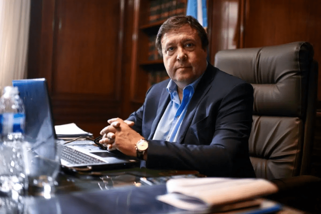 Weretilneck pone en marcha la Agencia de Turismo junto al ministro Gatti 