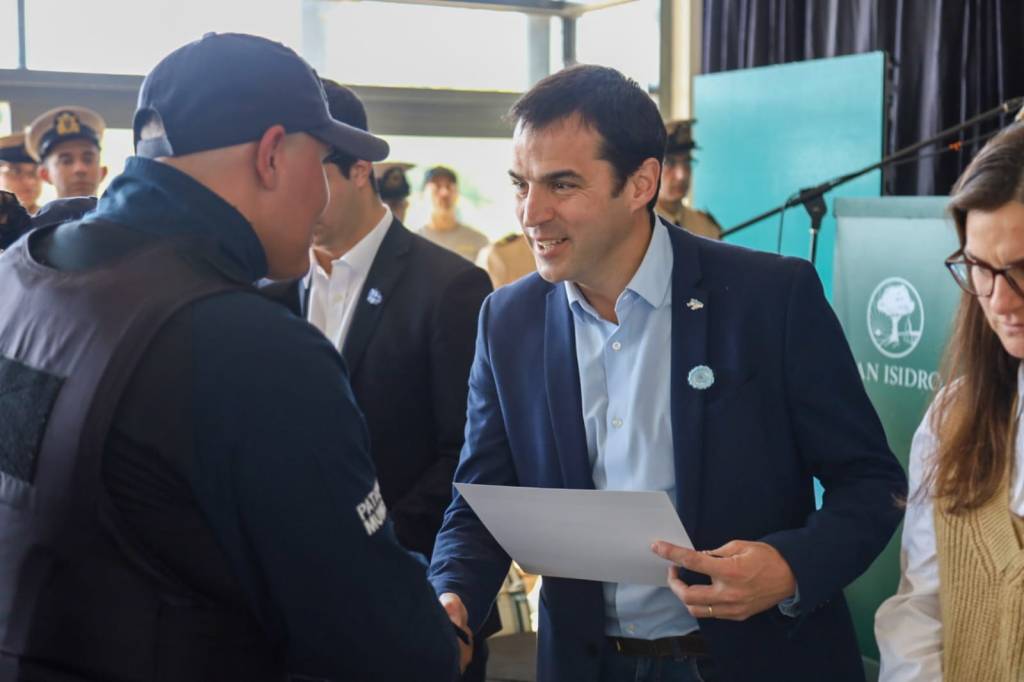 Ramon Lanús refuerza la seguridad en San Isidro con nuevos agentes en la calle y el&nbsp;COM