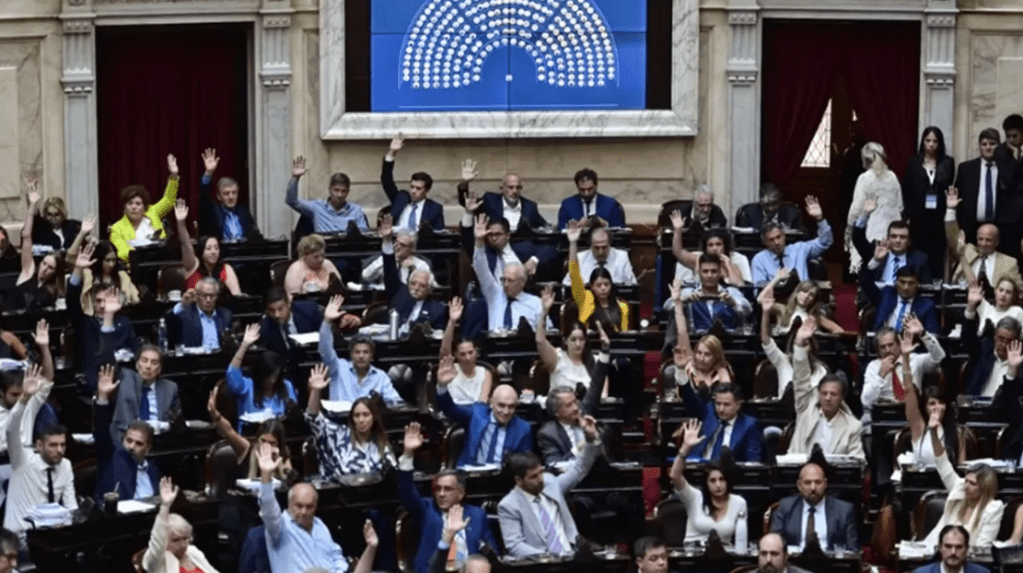 La oposición avanza con proyectos por el Garrahan y las&nbsp;universidades