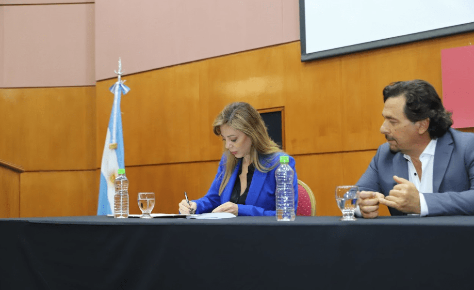 “Primero los Salteños”: Flavia Royón será candidata a senadora nacional 