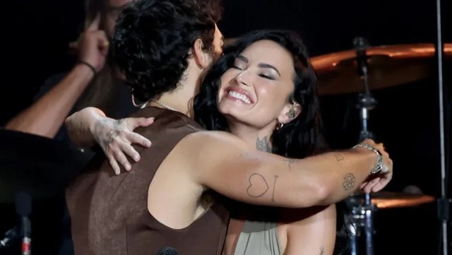 Demi Lovato y los Jonas Brothers reviven la magia de Camp Rock en un emotivo&nbsp;reencuentro