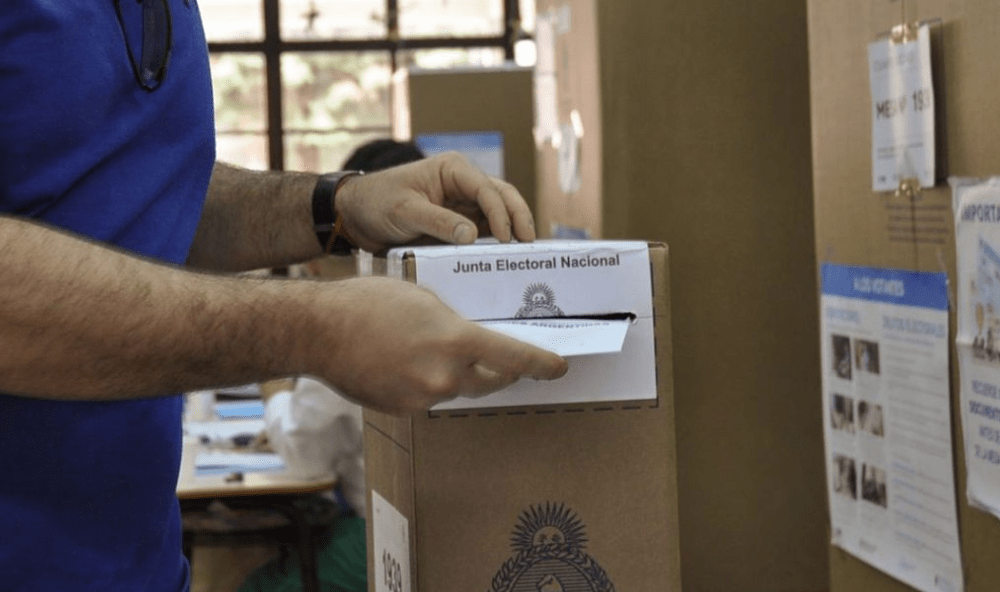 El riesgo país bajó a días de las elecciones en Buenos&nbsp;Aires
