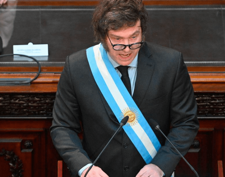 Un lunes cargado para Milei: nuevos ministros, reunión política y cadena nacional por el&nbsp;Presupuesto