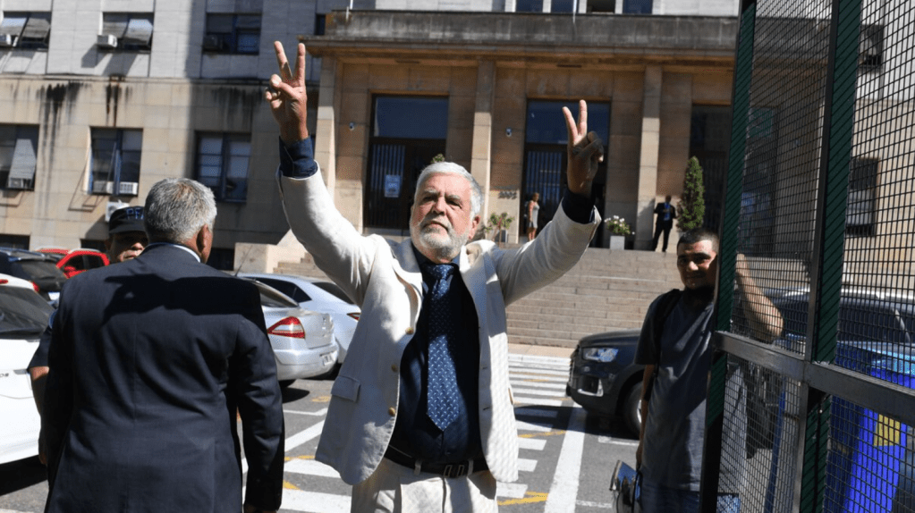 El Cuerpo Médico Forense avala que Julio De Vido siga en prisión y el juez debe&nbsp;decidir